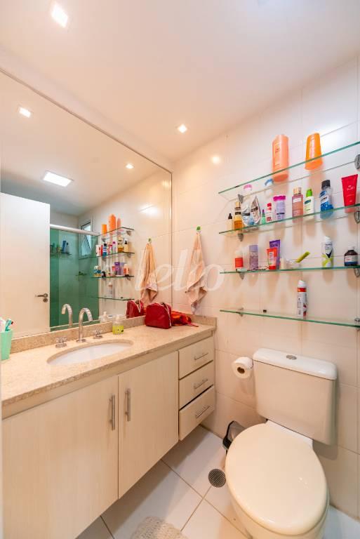 WC de Apartamento à venda, Padrão com 69 m², 2 quartos e 1 vaga em Centro - São Caetano do Sul