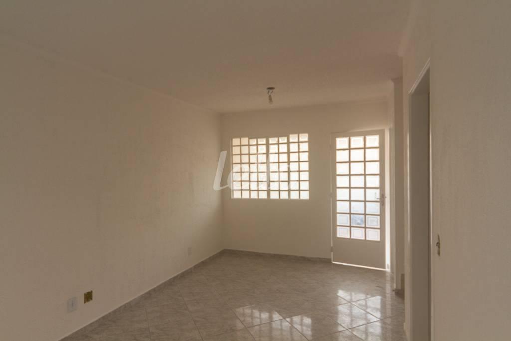 SALA de Casa à venda, sobrado com 88 m², 3 quartos e 2 vagas em Utinga - Santo André