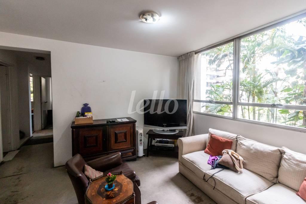 SALA de Apartamento à venda, Padrão com 118 m², 3 quartos e 2 vagas em Jardim Paulista - São Paulo