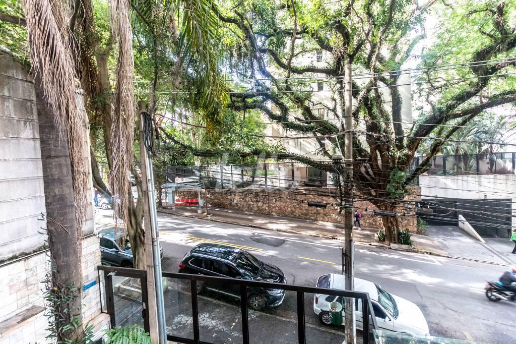 VISTA de Apartamento à venda, Padrão com 118 m², 3 quartos e 2 vagas em Jardim Paulista - São Paulo
