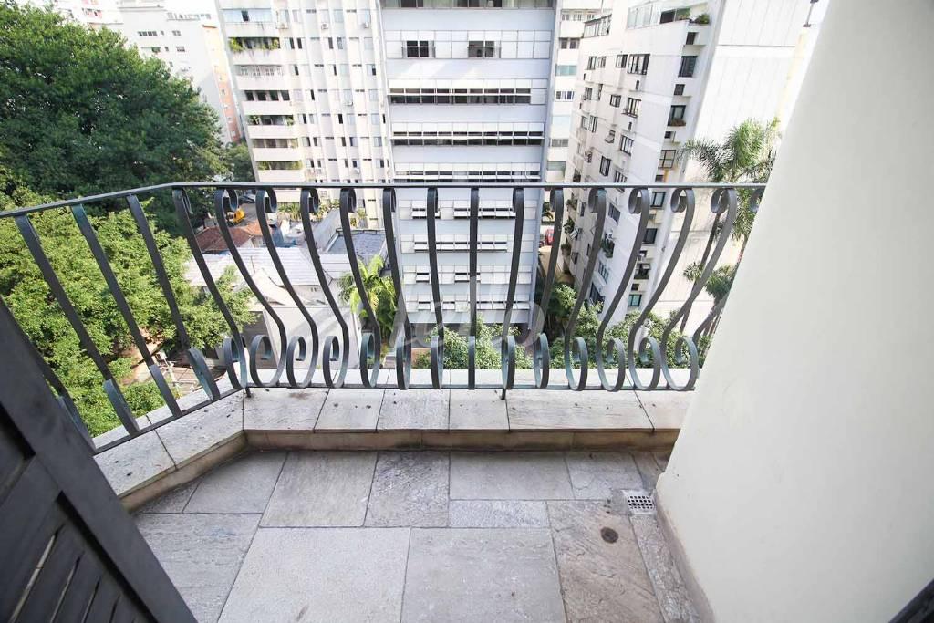 SACADA de Apartamento para alugar, Padrão com 43 m², 1 quarto e 1 vaga em Jardim Paulista - São Paulo