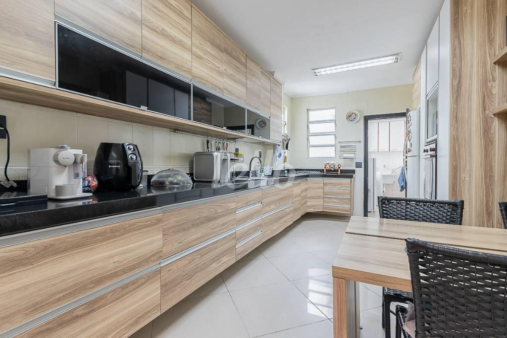 COZINHA de Apartamento para alugar, Padrão com 280 m², 4 quartos e 1 vaga em Bela Vista - São Paulo