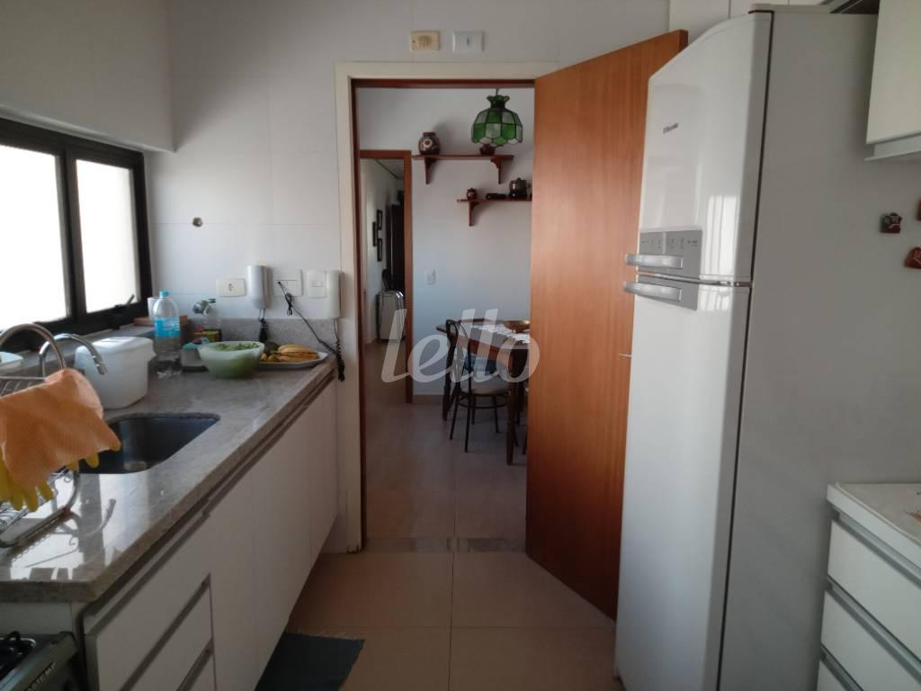 COZINHA de Apartamento à venda, Padrão com 149 m², 3 quartos e 3 vagas em Vila Mariana - São Paulo