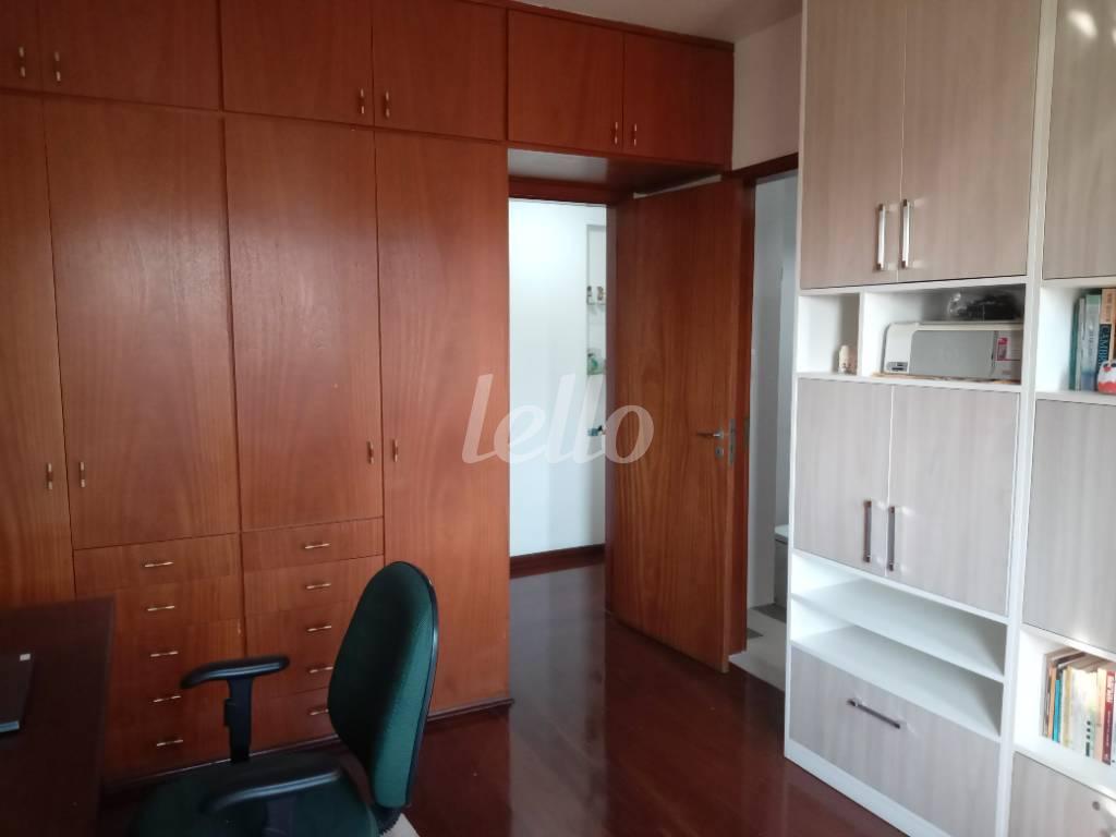 SUÍTE de Apartamento à venda, Padrão com 149 m², 3 quartos e 3 vagas em Vila Mariana - São Paulo