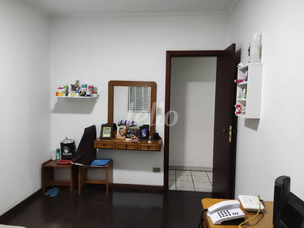 DORMITÓRIO de Casa à venda, térrea com 107 m², 3 quartos e 3 vagas em Ch Santo Antônio (ZL) - São Paulo