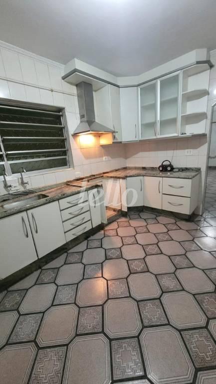 COZINHA de Casa à venda, assobradada com 130 m², 3 quartos e 2 vagas em Vila Carrão - São Paulo