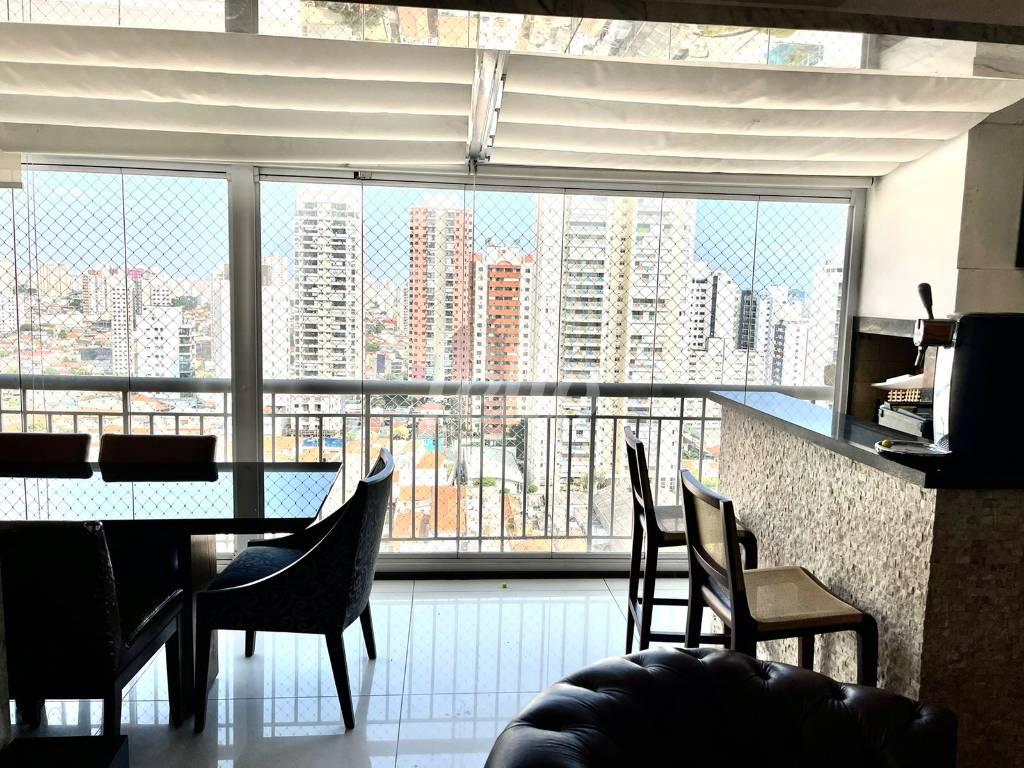 VARANDA de Apartamento à venda, Duplex com 181 m², 3 quartos e 3 vagas em Vila Regente Feijó - São Paulo