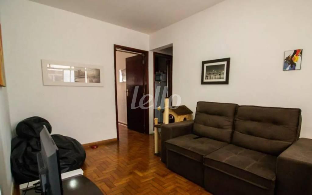 SALA de Apartamento para alugar, Padrão com 70 m², 1 quarto e 1 vaga em Bela Vista - São Paulo