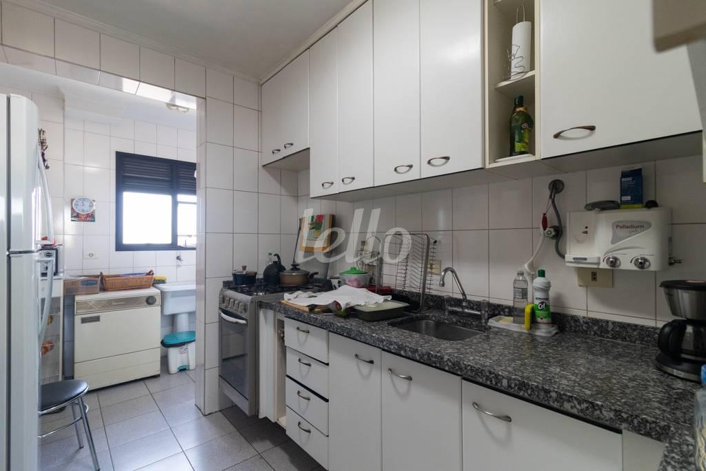 24 - COZINHA (2) de Apartamento à venda, Padrão com 71 m², 3 quartos e 2 vagas em Mooca - São Paulo