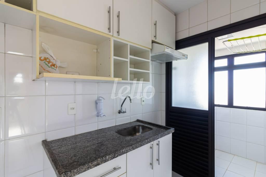 COZINHA de Apartamento para alugar, Padrão com 33 m², 1 quarto e 1 vaga em Vila Pompeia - São Paulo