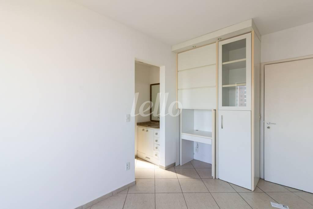 SALA de Apartamento para alugar, Padrão com 33 m², 1 quarto e 1 vaga em Vila Pompeia - São Paulo