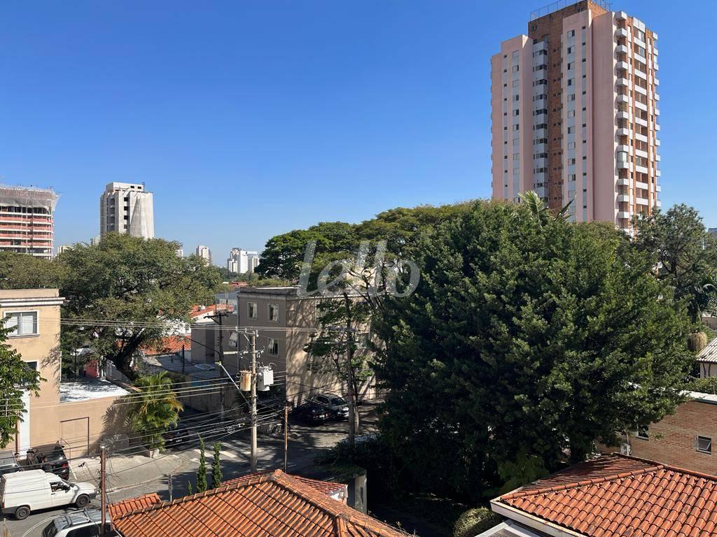 VISTA de Apartamento à venda, Padrão com 83 m², 2 quartos e em Vila Olímpia - São Paulo