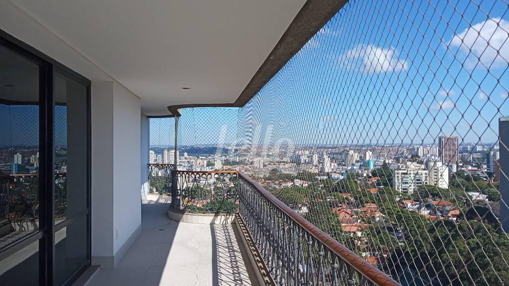 VARANDA SALA de Apartamento para alugar, Padrão com 337 m², 4 quartos e 3 vagas em Santo Amaro - São Paulo