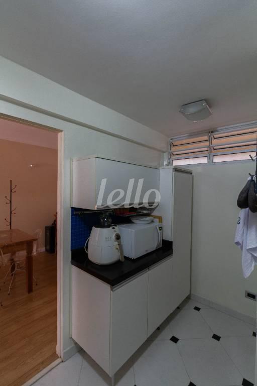 COZINHA de Apartamento para alugar, Padrão com 70 m², 2 quartos e 1 vaga em Jardim Paulista - São Paulo