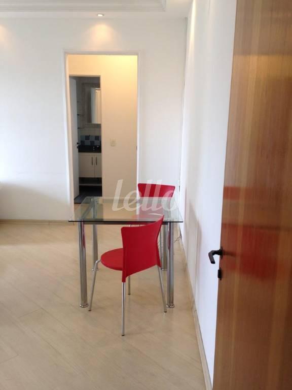 SALA de Apartamento para alugar, Padrão com 50 m², 1 quarto e 1 vaga em Saúde - São Paulo