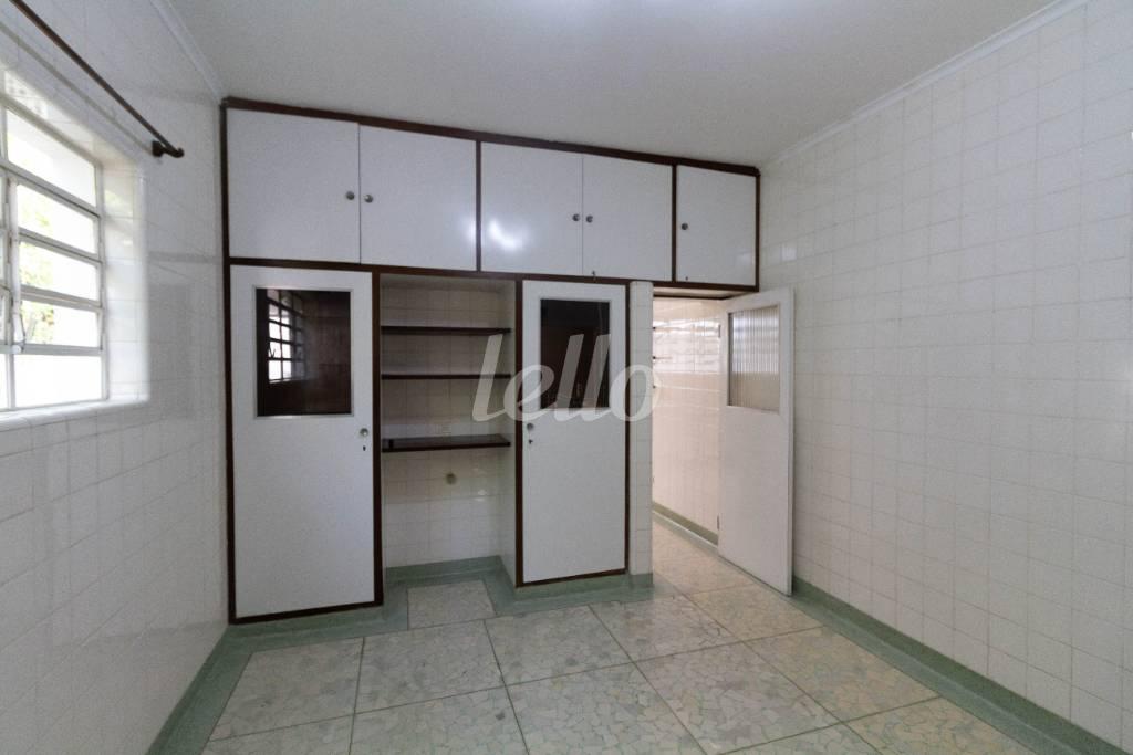 COZINHA de Casa para alugar, sobrado com 375 m², 3 quartos e 4 vagas em Vila Clementino - São Paulo
