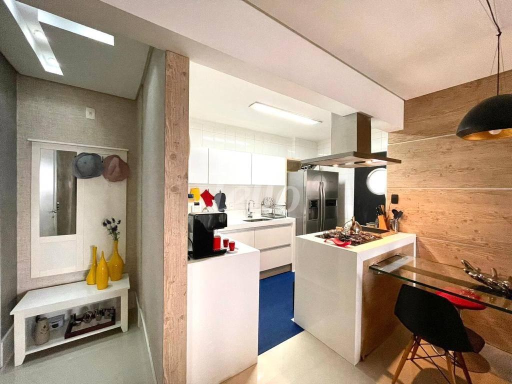 COZINHA de Apartamento à venda, Padrão com 95 m², 2 quartos e 2 vagas em Ipiranga - São Paulo