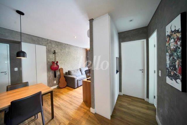 SALA de Apartamento à venda, Padrão com 45 m², 1 quarto e 1 vaga em Vila Buarque - São Paulo