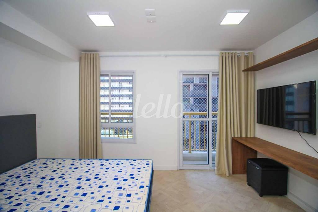 DORMITÓRIO de Apartamento para alugar, Padrão com 30 m², 1 quarto e em Pinheiros - São Paulo