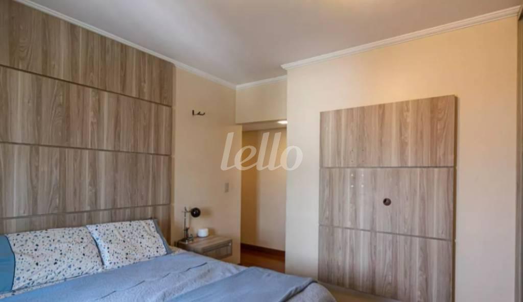 DORMITÓRIO de Apartamento à venda, Padrão com 82 m², 2 quartos e 2 vagas em Vila Mussolini - São Bernardo do Campo