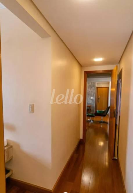 CORREDOR de Apartamento à venda, Padrão com 82 m², 2 quartos e 2 vagas em Vila Mussolini - São Bernardo do Campo
