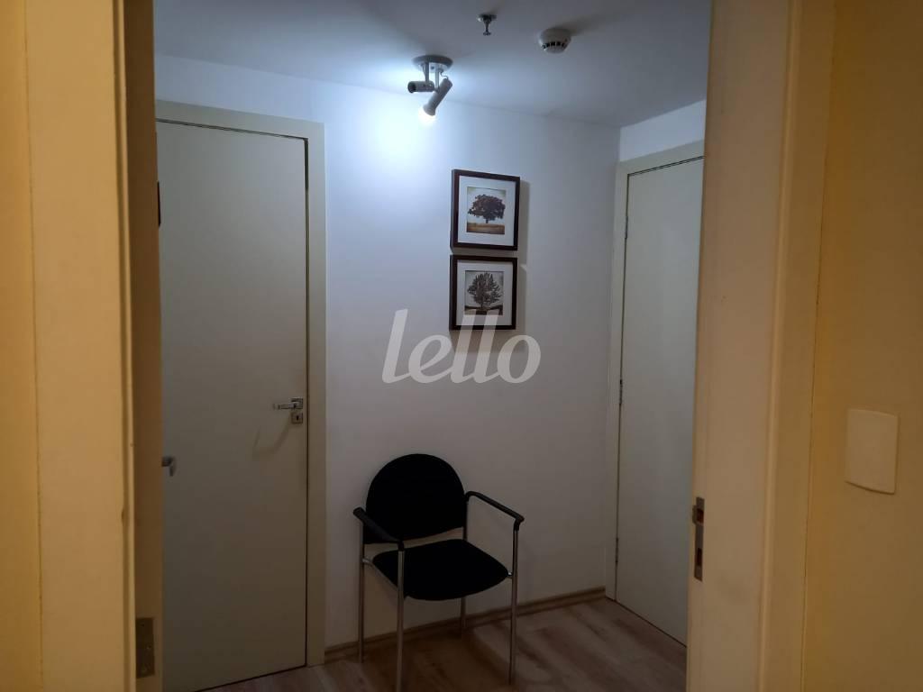 SALA DE ESPERA de Sala / Conjunto à venda, Padrão com 37 m², e 1 vaga em Vila Mariana - São Paulo