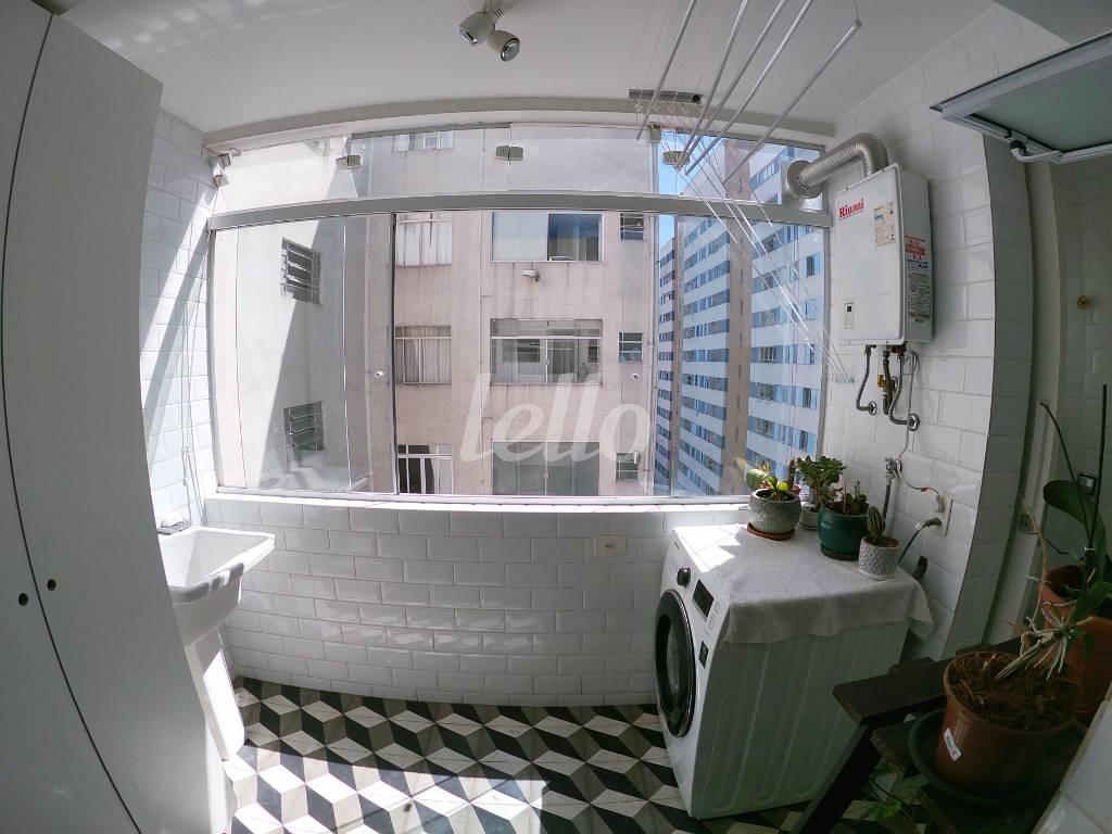 AREA DE SERVIÇO de Apartamento à venda, Padrão com 70 m², 2 quartos e em Pinheiros - São Paulo