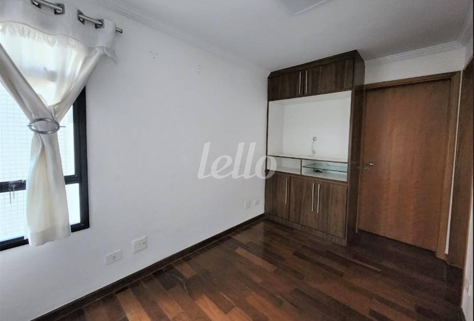 DORMITORIO de Apartamento à venda, Padrão com 140 m², 3 quartos e 3 vagas em Chácara Inglesa - São Paulo