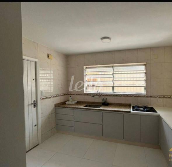 COZINHA de Casa à venda, sobrado com 170 m², 4 quartos e 4 vagas em Vila Tereza - São Bernardo do Campo
