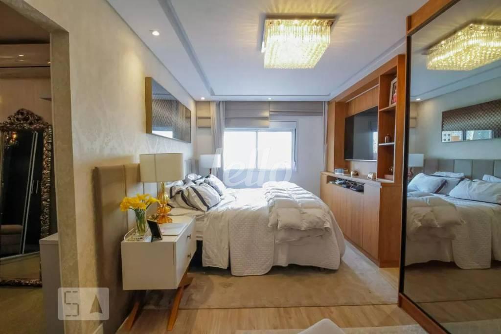 SUÍTE MASTER de Apartamento à venda, Padrão com 210 m², 3 quartos e 4 vagas em Vila Mariana - São Paulo