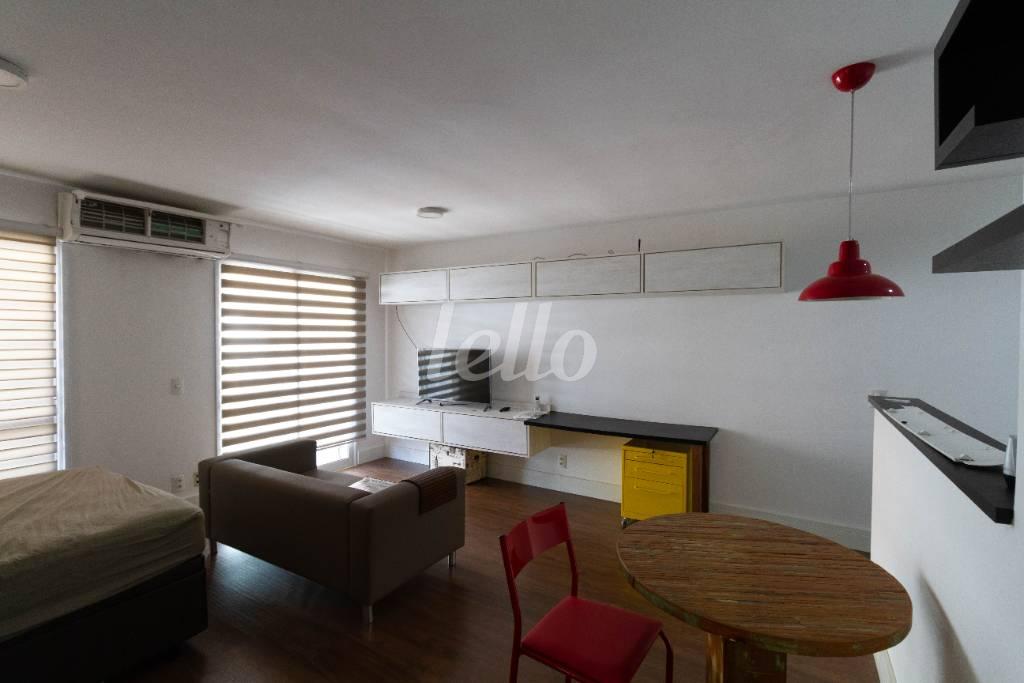 SALA de Apartamento para alugar, Padrão com 52 m², 1 quarto e 2 vagas em Mooca - São Paulo