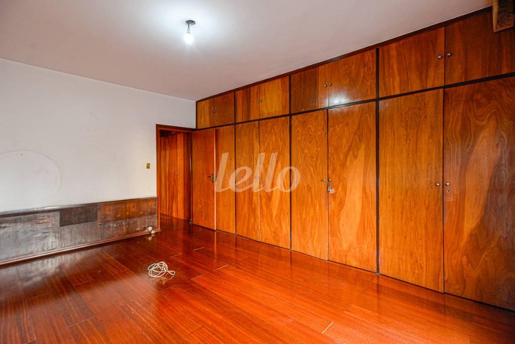 QUARTO de Apartamento à venda, Padrão com 180 m², 3 quartos e 1 vaga em Higienópolis - São Paulo
