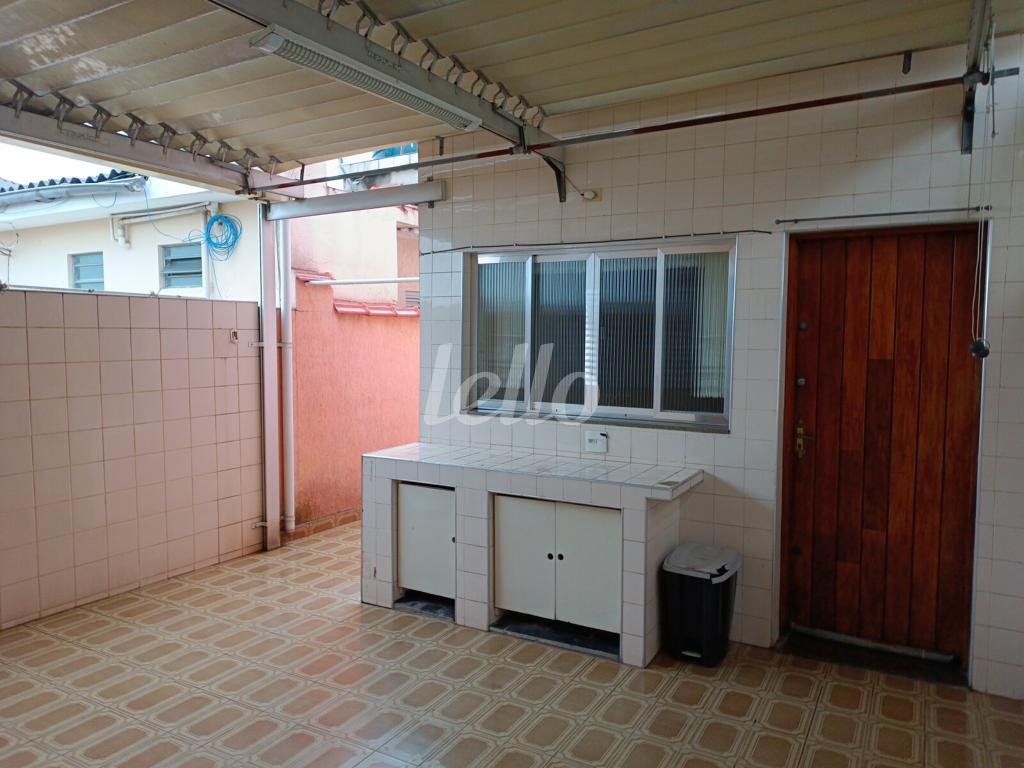 8-ÁREA DE SERVIÇO-002.JPG de Casa à venda, sobrado com 124 m², 2 quartos e 2 vagas em Vila Formosa - São Paulo
