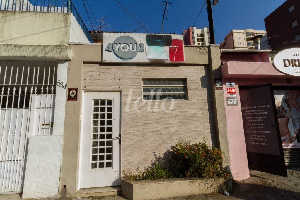 FACHADA de Casa para alugar, sobrado com 105 m², e em Ipiranga - São Paulo