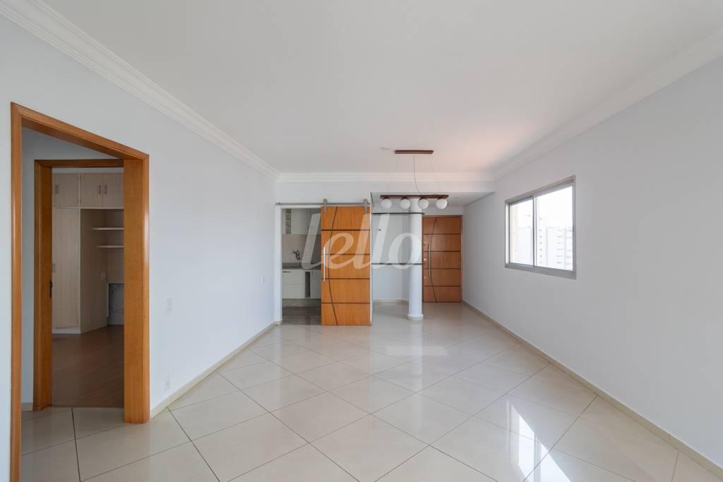 SALA de Apartamento à venda, Padrão com 105 m², 3 quartos e 2 vagas em Tatuapé - São Paulo