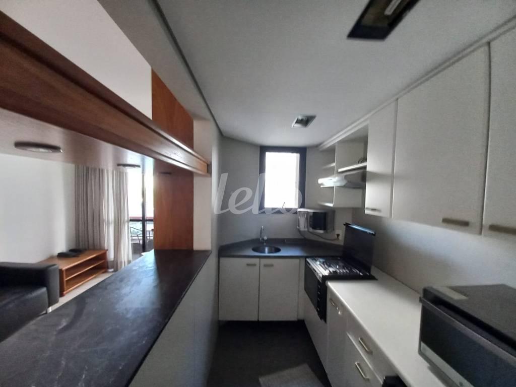 COZINHA de Apartamento à venda, Padrão com 47 m², 1 quarto e 1 vaga em Itaim Bibi - São Paulo