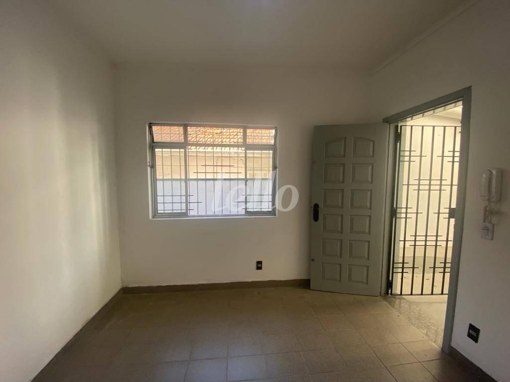 SALA 1 de Casa para alugar, térrea com 150 m², e 2 vagas em Vila Leopoldina - Santo André