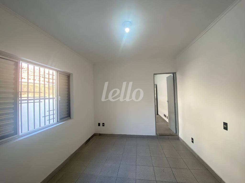 SALA 3 de Casa para alugar, térrea com 150 m², e 2 vagas em Vila Leopoldina - Santo André