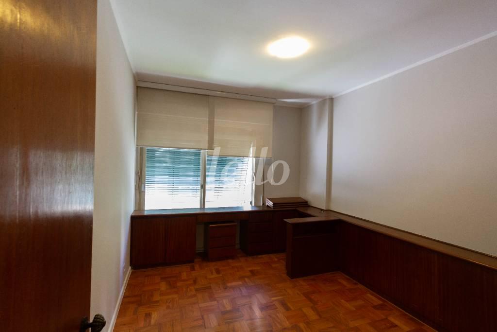 DORMITÓRIO 1 de Apartamento à venda, Padrão com 160 m², 3 quartos e 4 vagas em Jardim Paulista - São Paulo