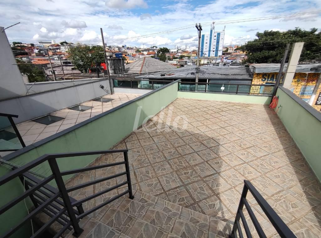 AMPLA VARANDA de Casa à venda, sobrado com 152 m², 3 quartos e 1 vaga em Vila Alpina - São Paulo