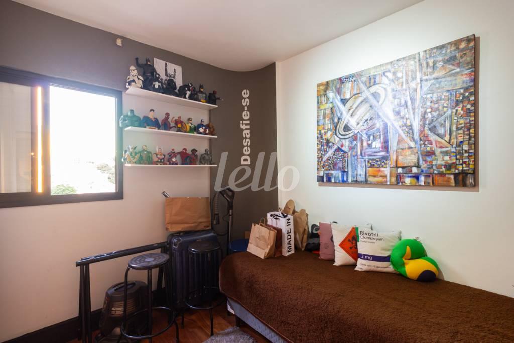 QUARTO de Apartamento à venda, cobertura - Padrão com 100 m², 2 quartos e 2 vagas em Vila Pompeia - São Paulo