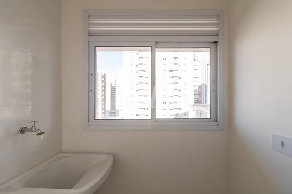 20 ÁREA DE SERVIÇO de Apartamento para alugar, Padrão com 36 m², 1 quarto e 1 vaga em Vila Regente Feijó - São Paulo
