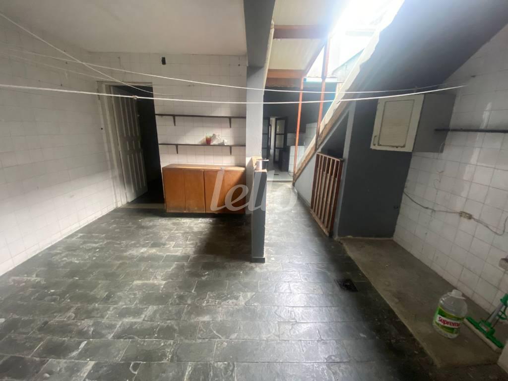 36 ÁREA DE SERVIÇO de Casa à venda, sobrado com 145 m², 3 quartos e 2 vagas em Jardim - Santo André