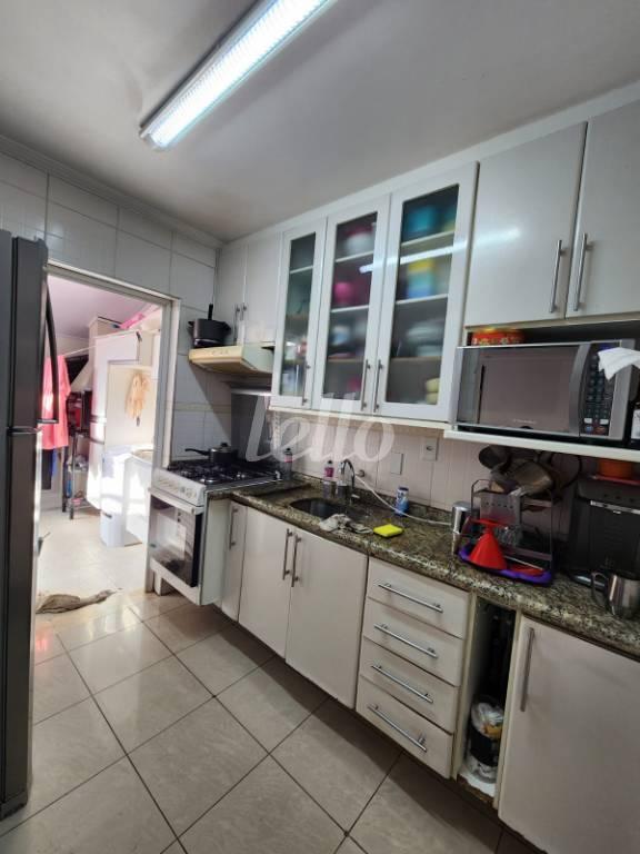 COZINHA de Casa à venda, sobrado com 100 m², 2 quartos e 2 vagas em Utinga - Santo André