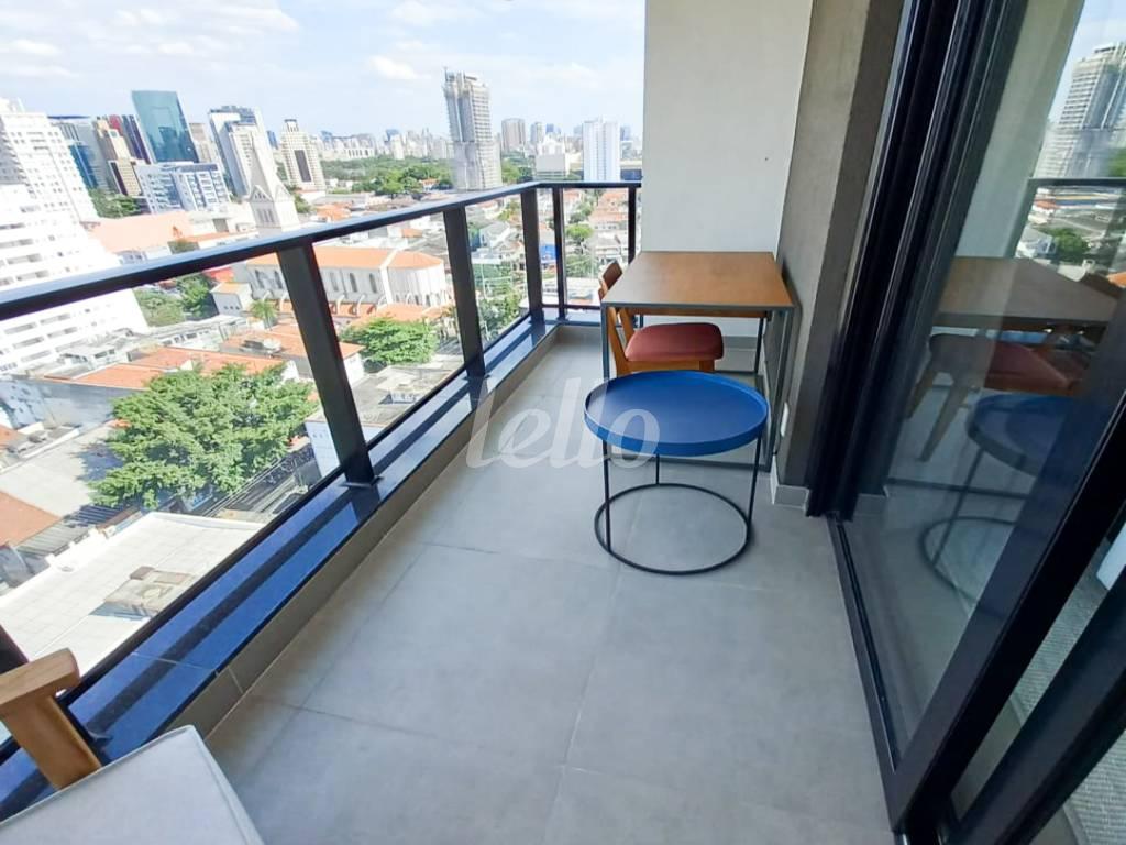 SACADA DORMITÓRIO 1 de Apartamento para alugar, Padrão com 74 m², 2 quartos e 1 vaga em Pinheiros - São Paulo