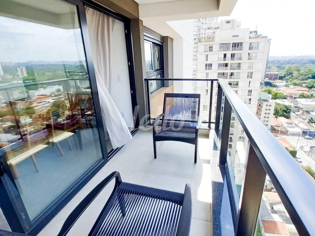 SACADA de Apartamento para alugar, Padrão com 74 m², 2 quartos e 1 vaga em Pinheiros - São Paulo
