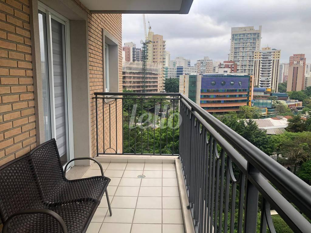SACADA de Apartamento para alugar, Padrão com 78 m², 1 quarto e 2 vagas em Vila Nova Conceição - São Paulo