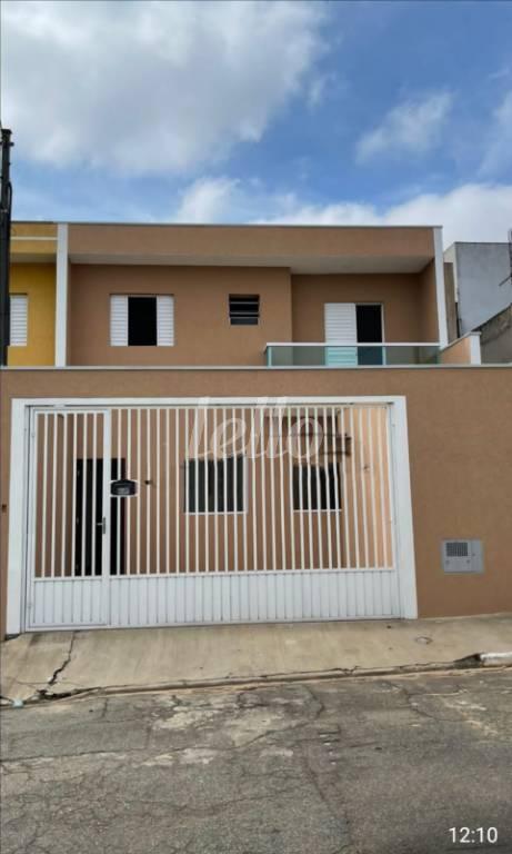 FACHADA de Casa à venda, sobrado com 120 m², 2 quartos e 2 vagas em Vila Independência - São Paulo