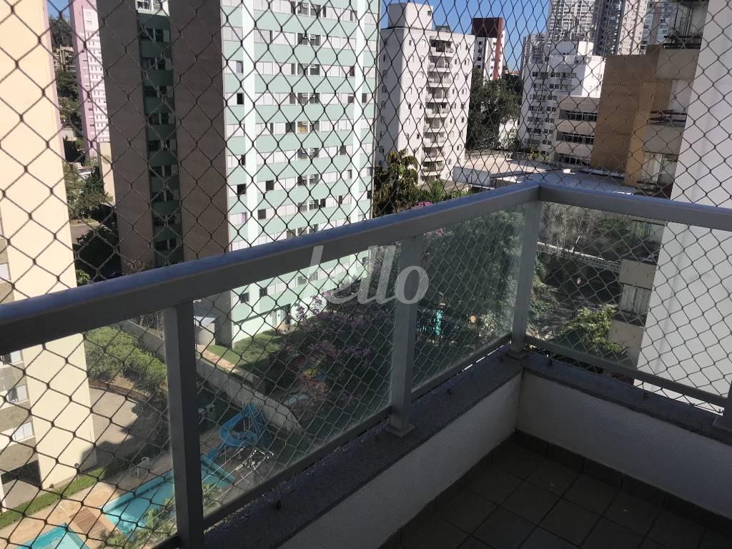 SACADA DA SUÍTE de Apartamento à venda, Padrão com 117 m², 3 quartos e 2 vagas em Jardim Vila Mariana - São Paulo