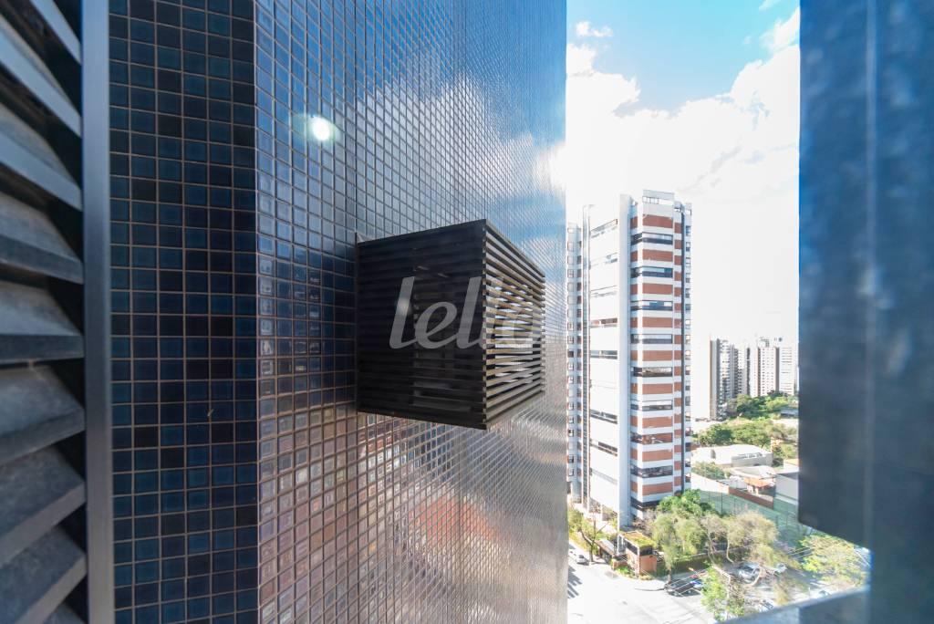 QUARTO DE SERVIÇO de Apartamento à venda, Padrão com 458 m², 4 quartos e 4 vagas em Jardim - Santo André